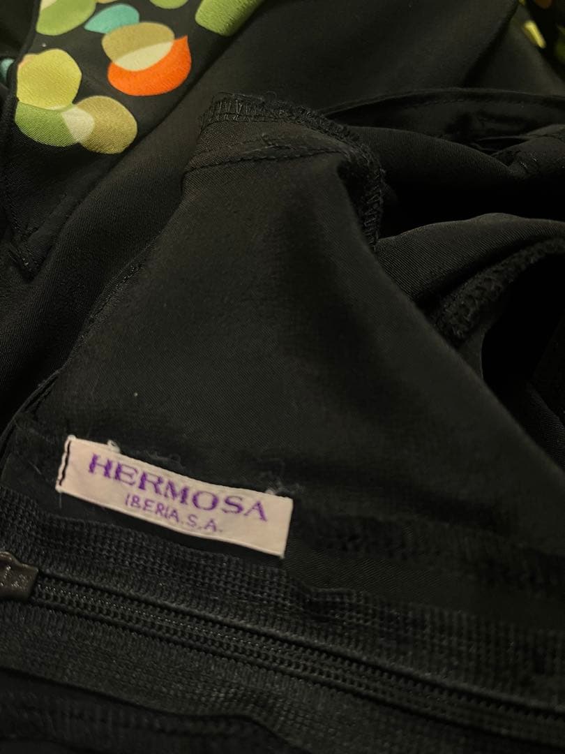 HERMOSA フラメンコ　衣装　ツーピース　ボランテが美しいです