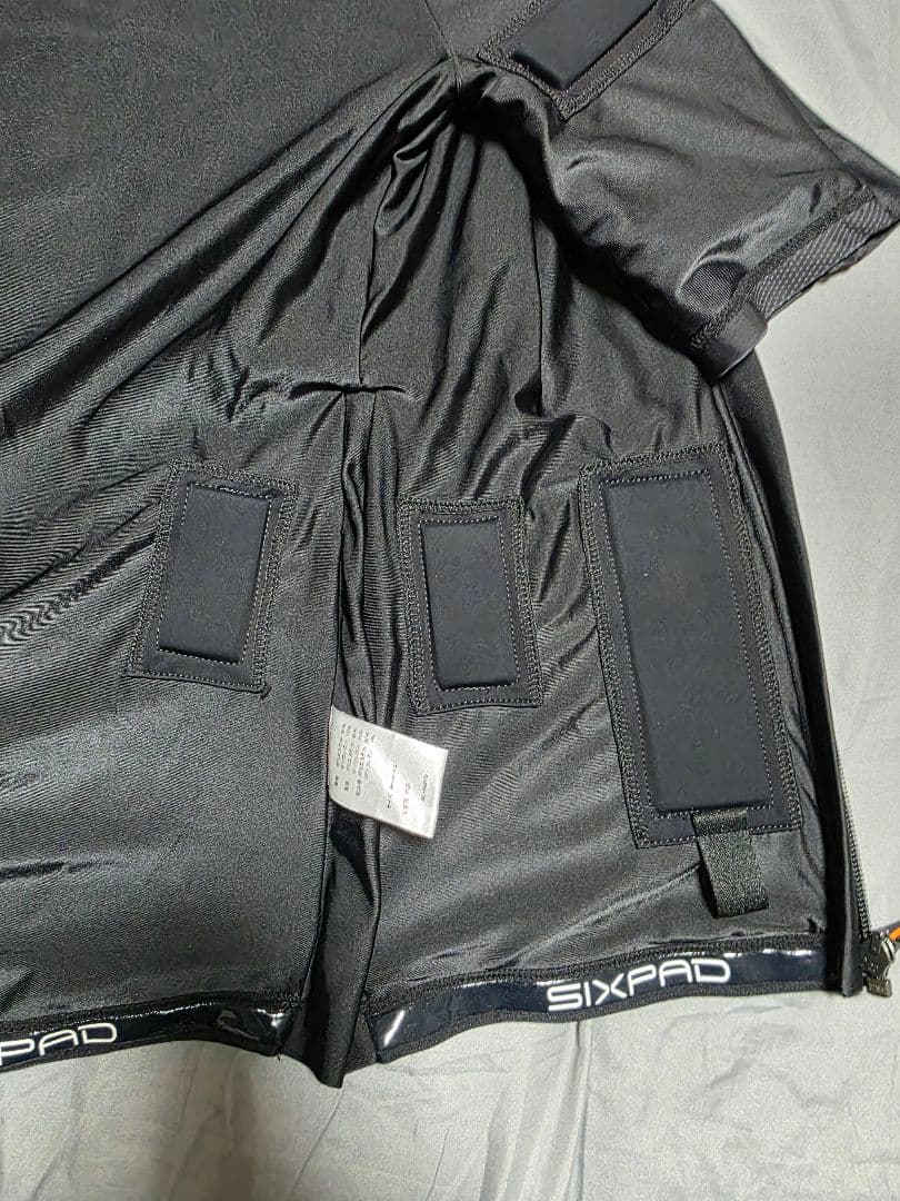 SIXPAD Powersuit パワースーツ トップ＆ボトム セット