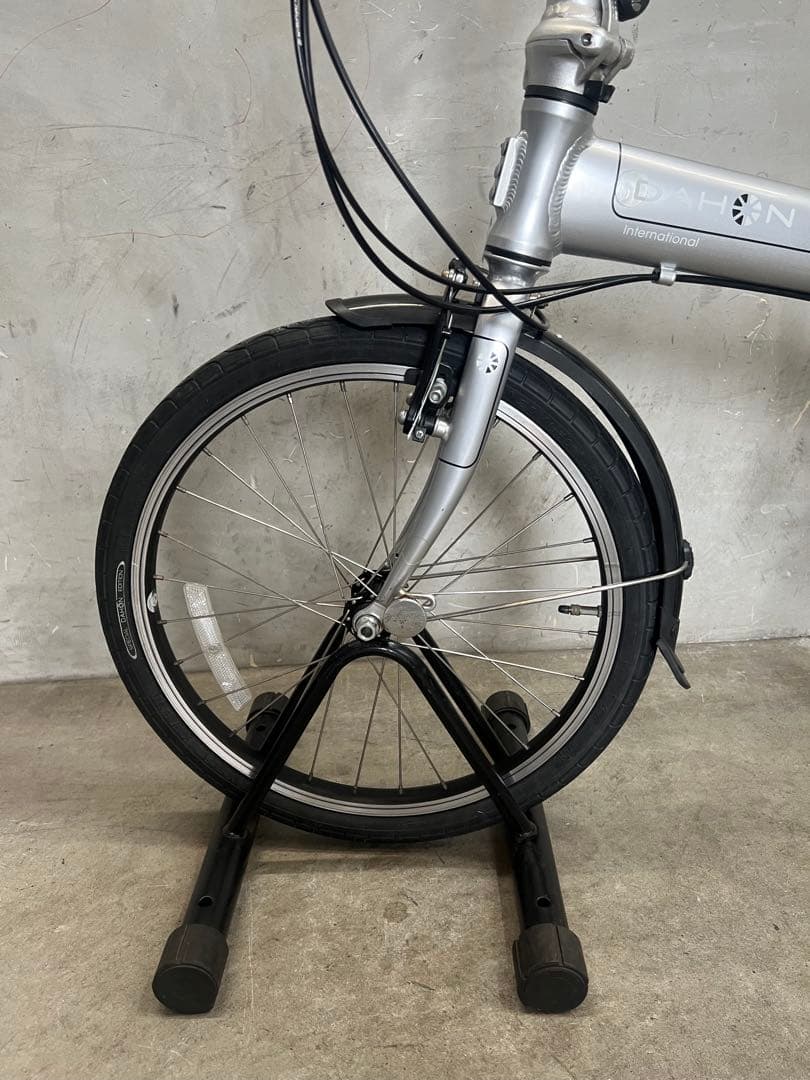 折りたたみ自転車　DAHON VYBE D7 ダホン