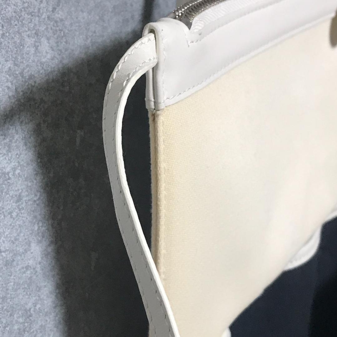 BALENCIAGA ハンドバッグ 339933 ネイビーカバス ポーチ付き