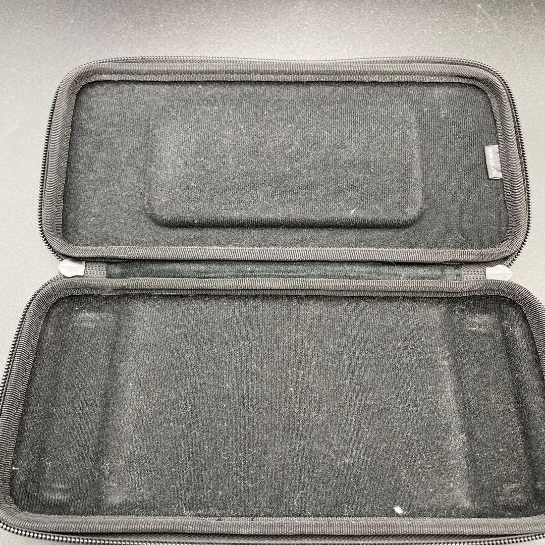 【初期化済】【値下げ不可】任天堂Nintendo Switch 本体　ケース付②