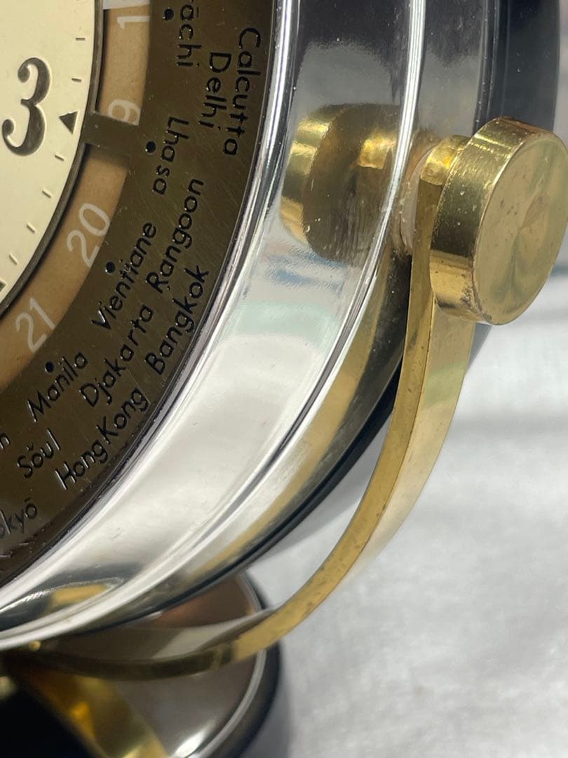 Rhythm WorldTimer 真鍮ガラス時計在庫稼働品　\"パリは今何時？\"