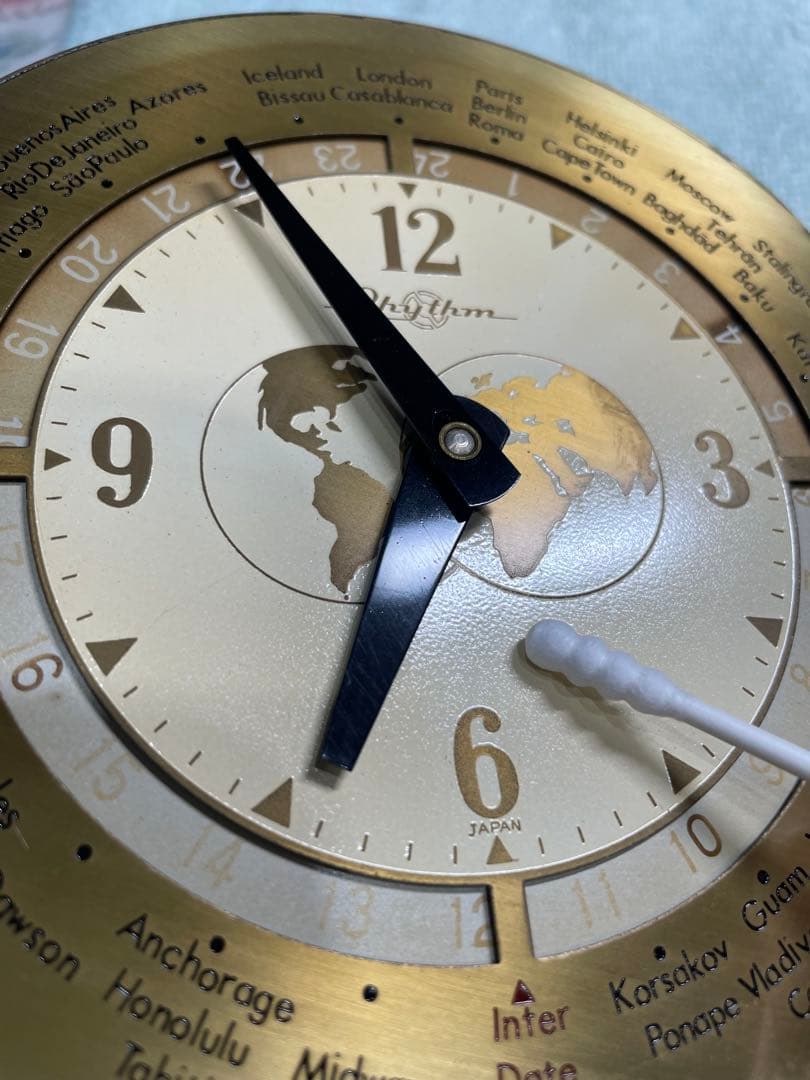 Rhythm WorldTimer 真鍮ガラス時計在庫稼働品　\"パリは今何時？\"