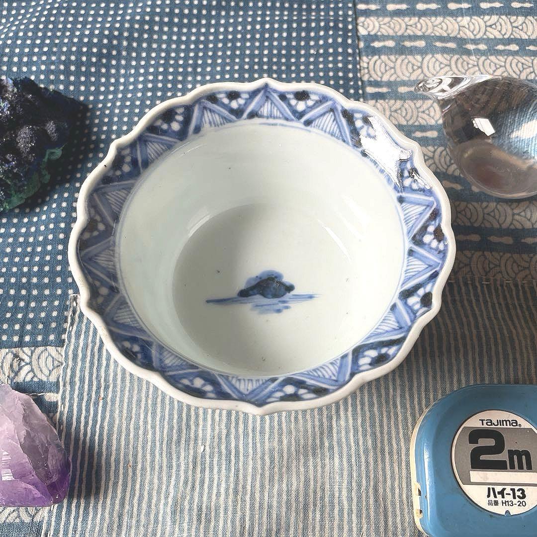古伊万里 染付 雲鶴文 輪花小鉢完品