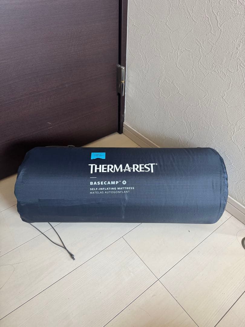 【美品】THERM-A-REST BASECAMP スリーピングマット