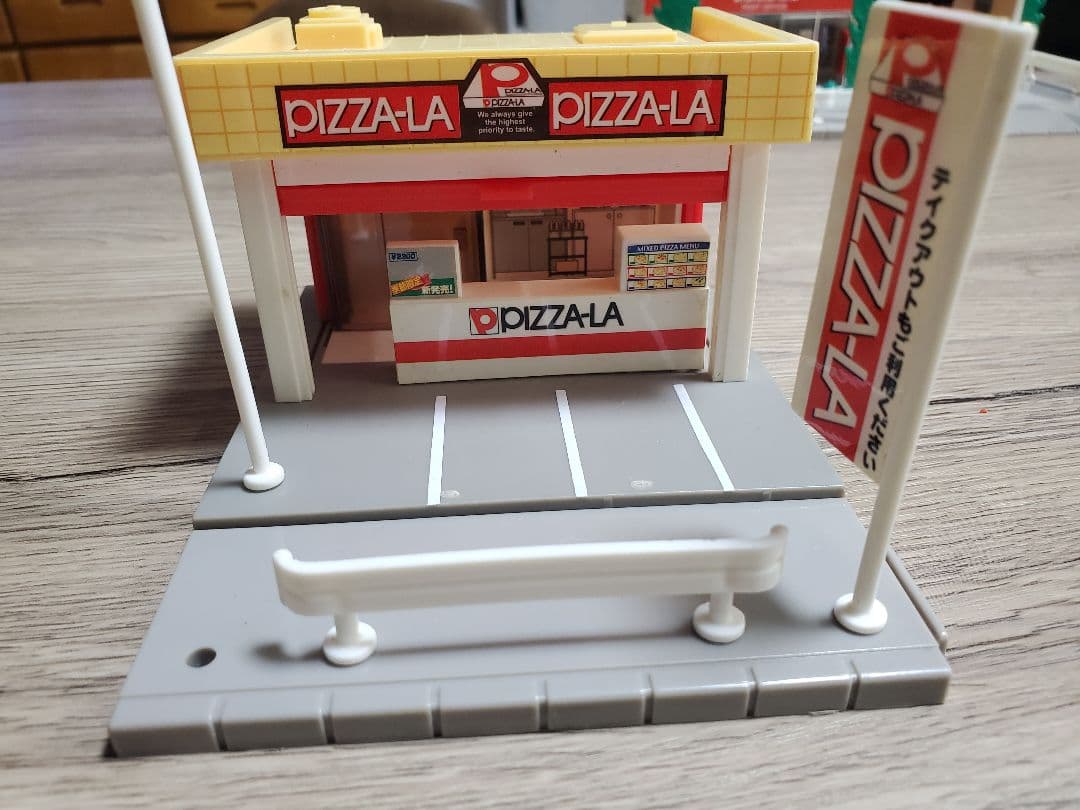 トミカタウン　郵便局　ローソン　ピザーラ　ミニストップ　TIMES　ジャンク品