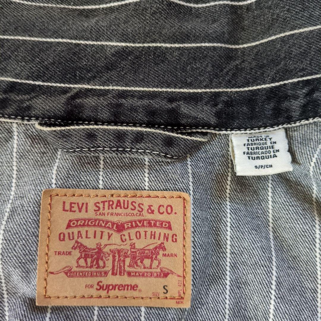 ジャケット・アウター Supreme x Levis Pinstripe Trucker Jacket
