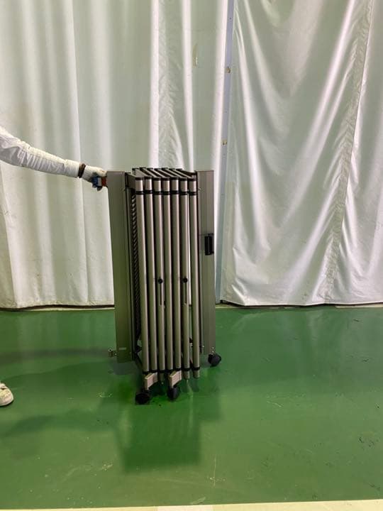 カーテンゲート