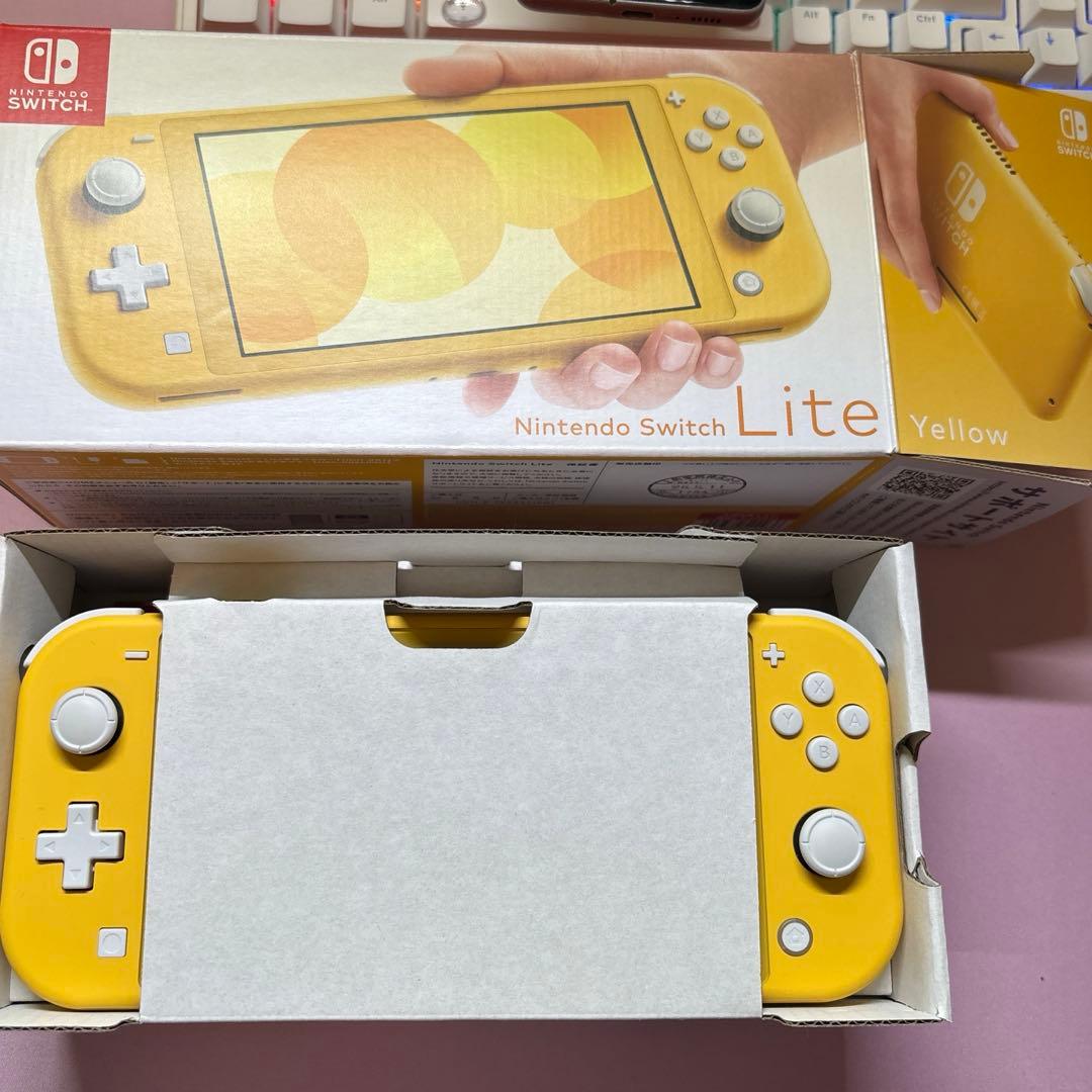 任天堂Switch Lite イエロー