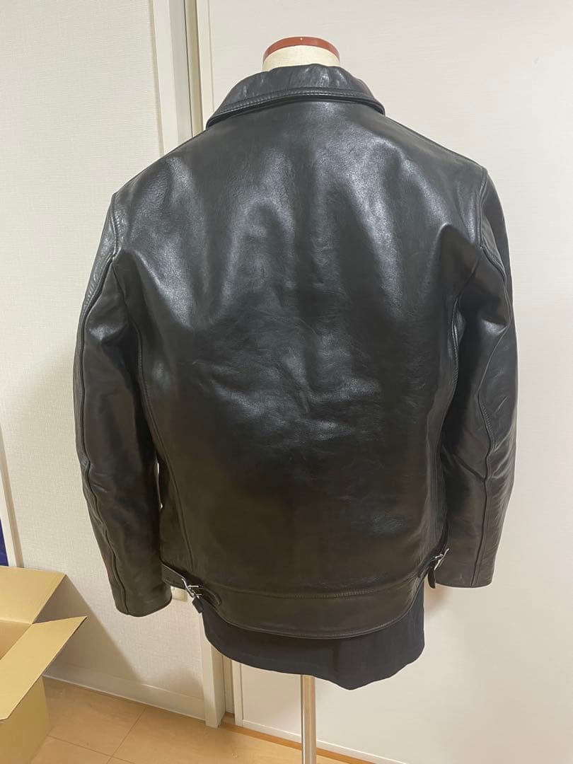 馬革、黒レザージャケット ジッパー前開き