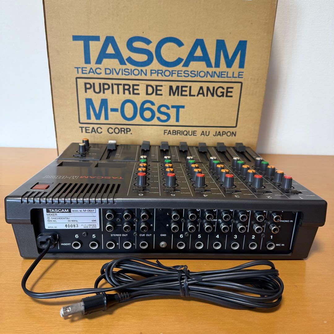 TASCAM M-06ST アナログミキサー