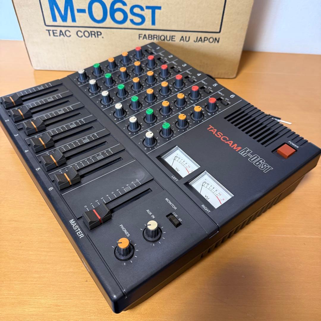 TASCAM M-06ST アナログミキサー