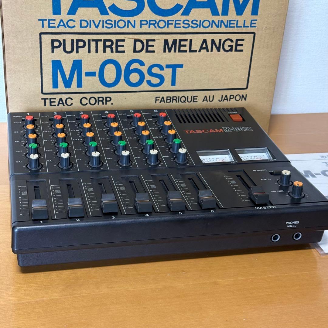 TASCAM M-06ST アナログミキサー