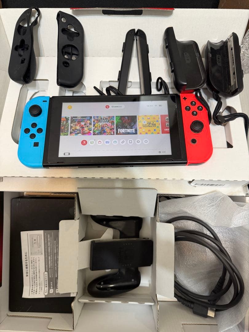 Nintendo Switch 周辺機器多数 青/赤 ジョイコン付き