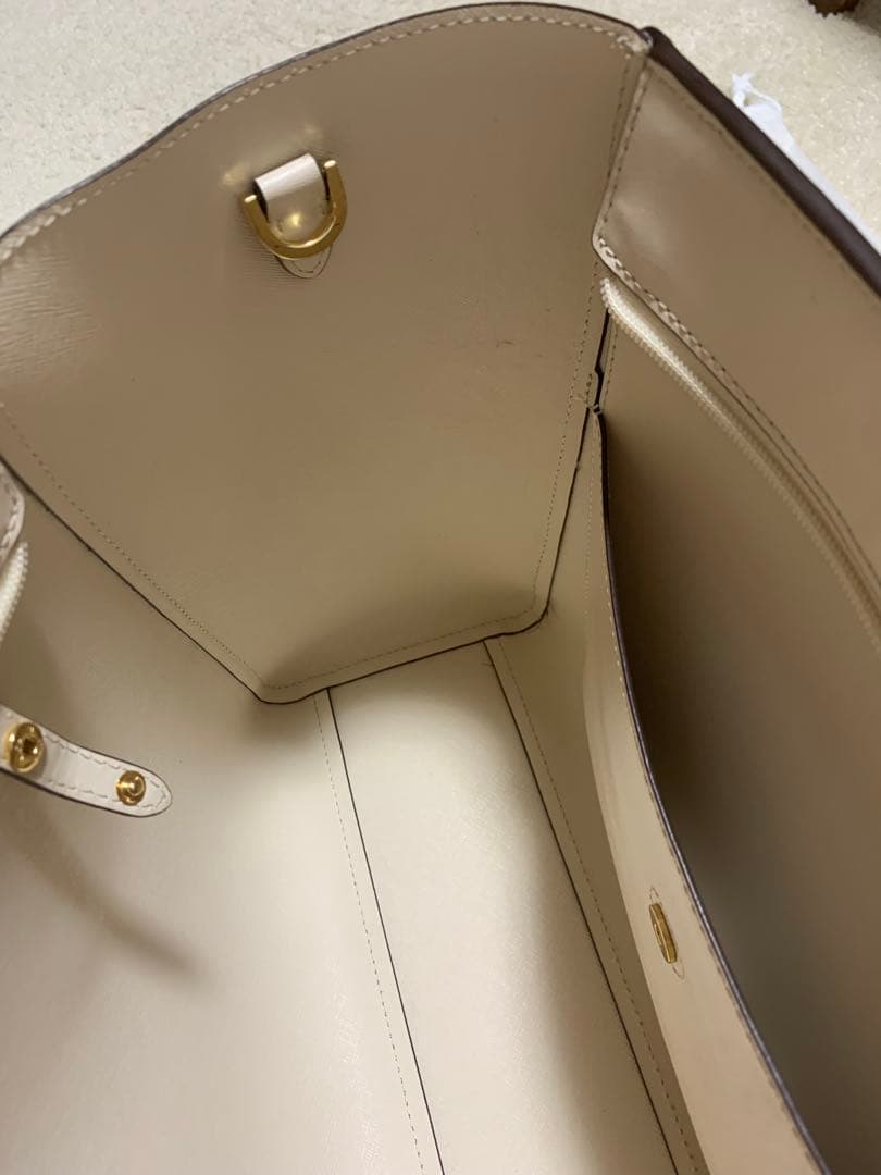 MICHAEL KORS トートバッグとクラッチバッグセット3点美品。