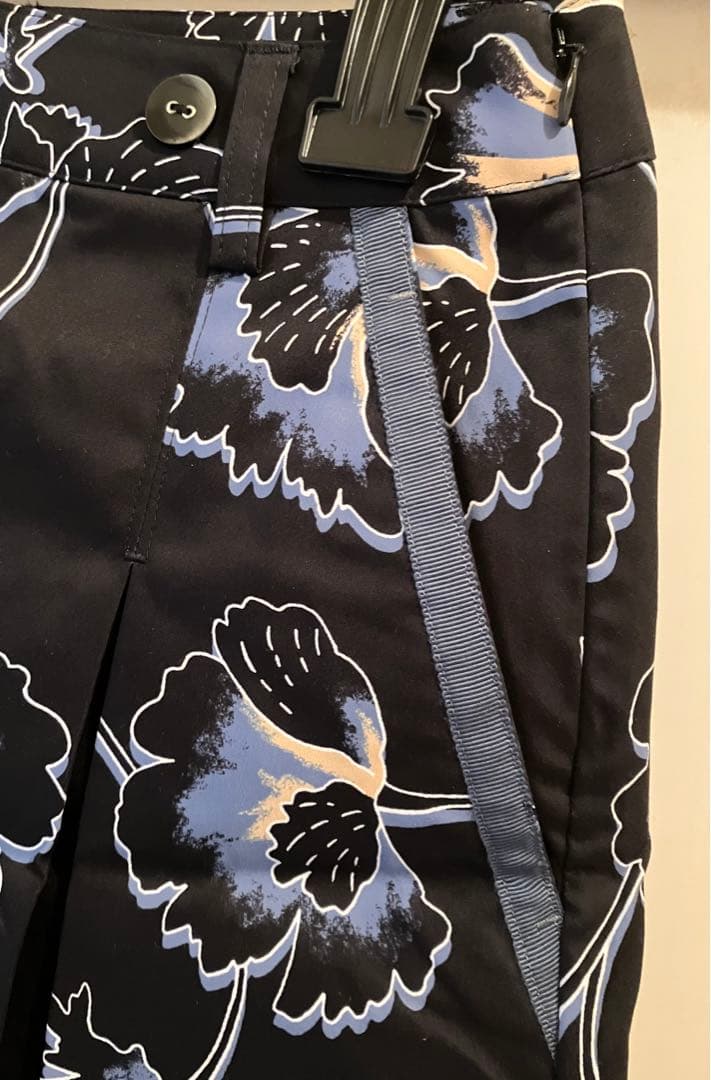 キャロウェイ　レッドレーベル　ゴルフウェア　セットアップ　花柄