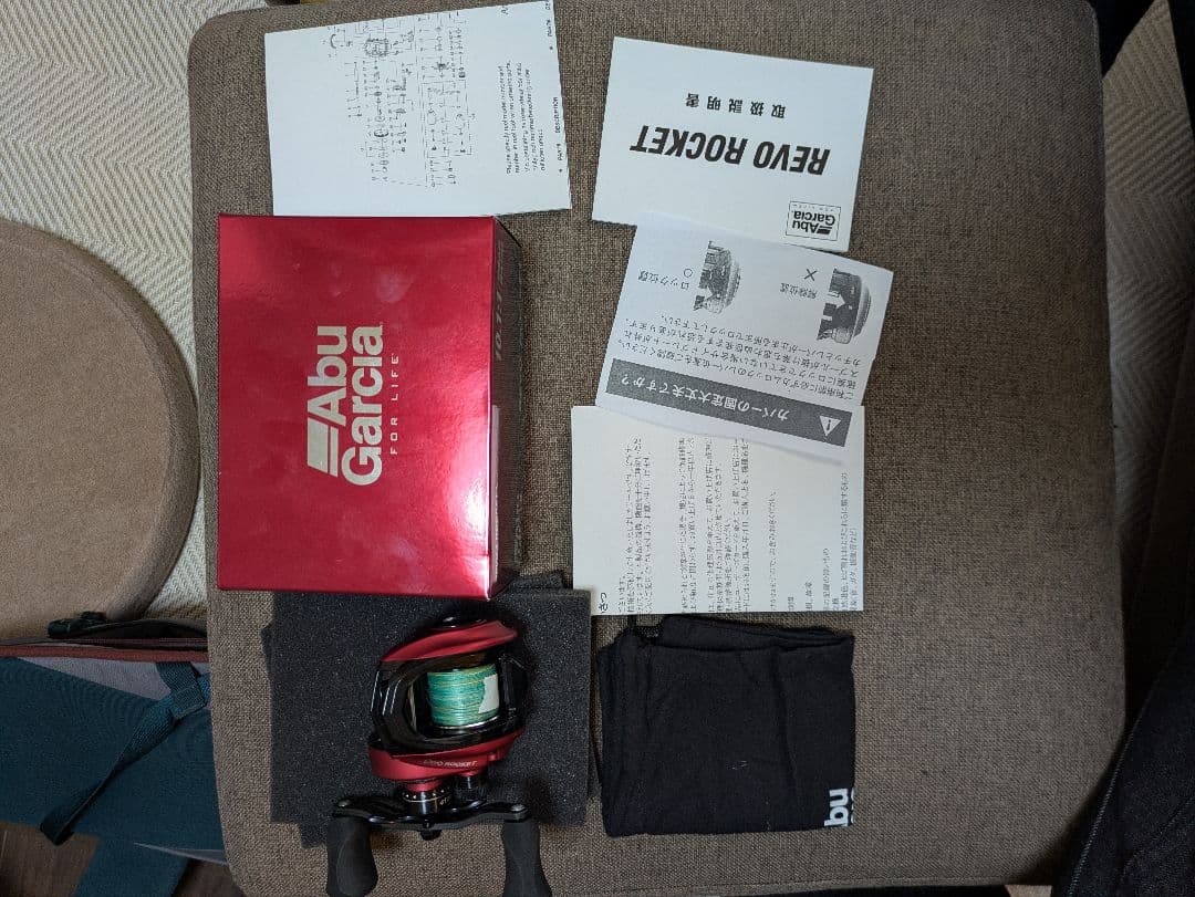 Abu Garcia REVO ROCKET ベイトリール