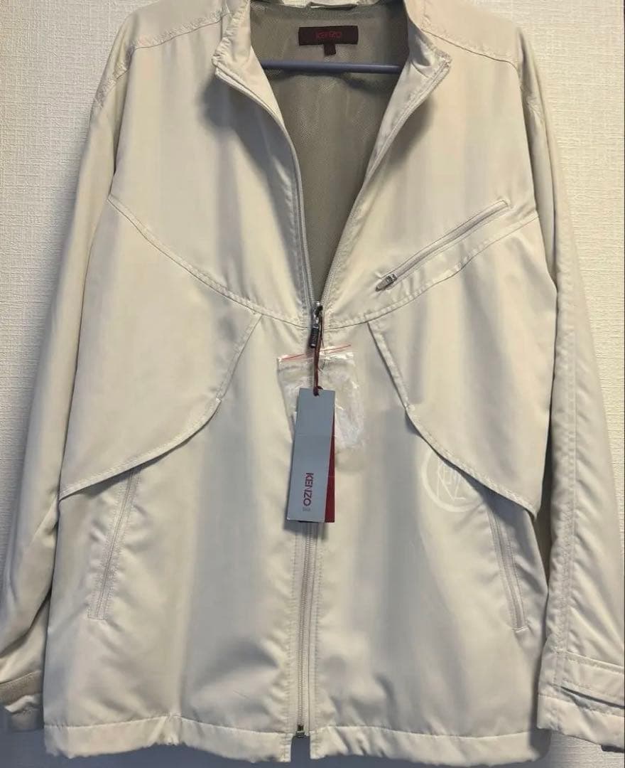 未使用品　KENZO GOLF　メンズウェア　アウター　ブルゾン　Ｌサイズ　上着