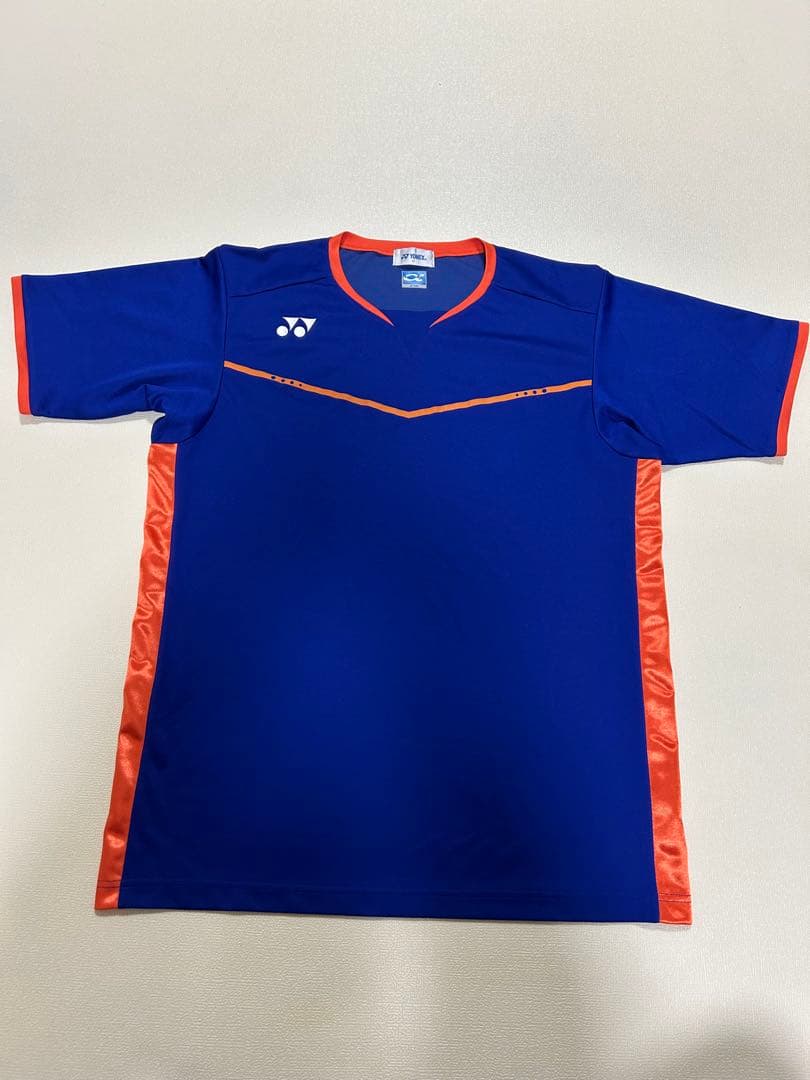 YONEX 半袖スポーツウェア 青/オレンジ
