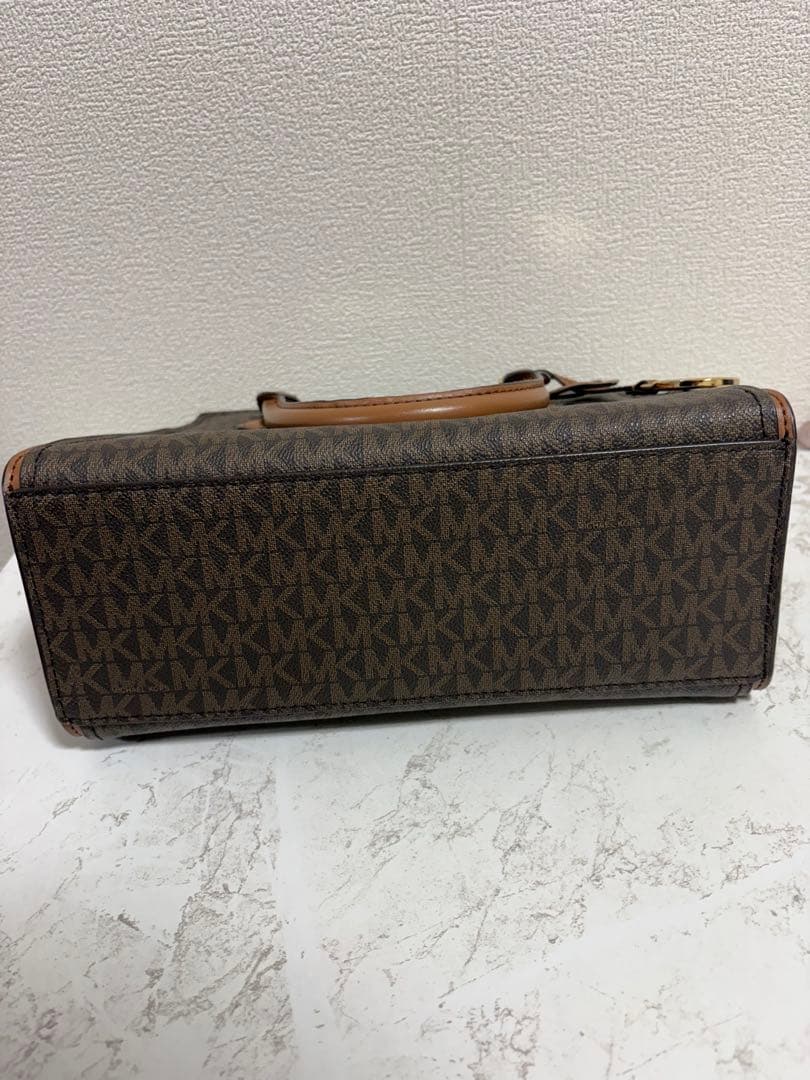 MICHAEL KORS バッグ　ブラウン　マイケルコース