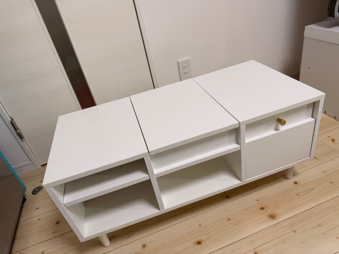 さ*迎様 鏡、収納付きテーブル