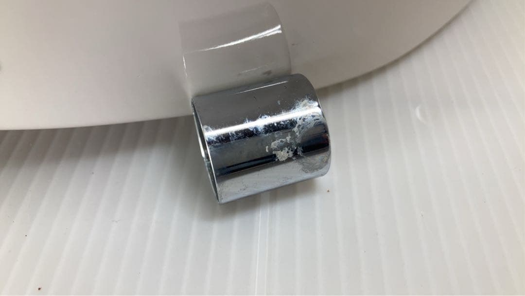 TOTO 壁掛洗面器　L90DR #SC1 パステルアイボリー　中古　傷あり