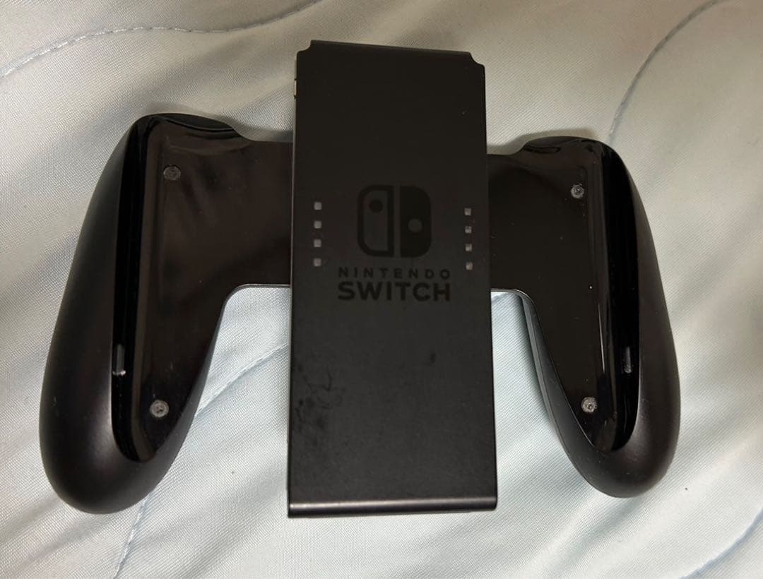 Nintendo Switch 赤/青 本体 32GB microSDカード付き
