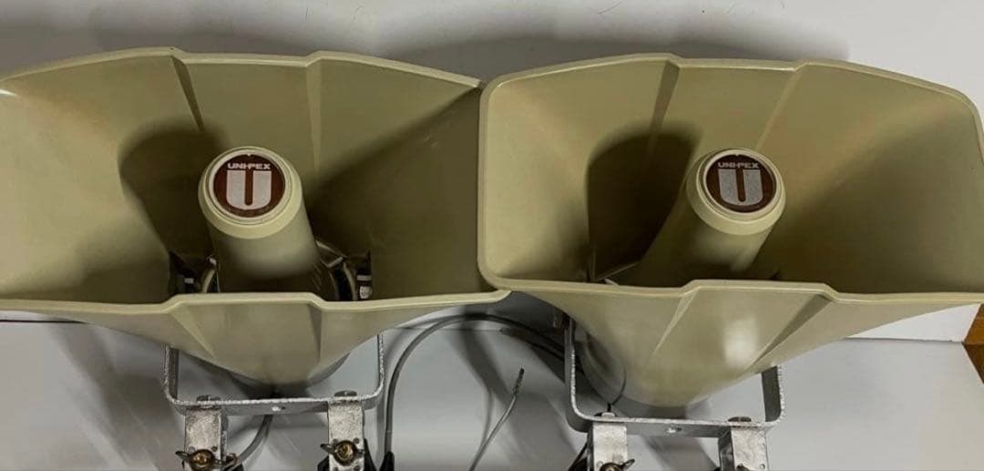 c*0様 UNI-PEX カセットカーアンプとスピーカーセット動作確認済み