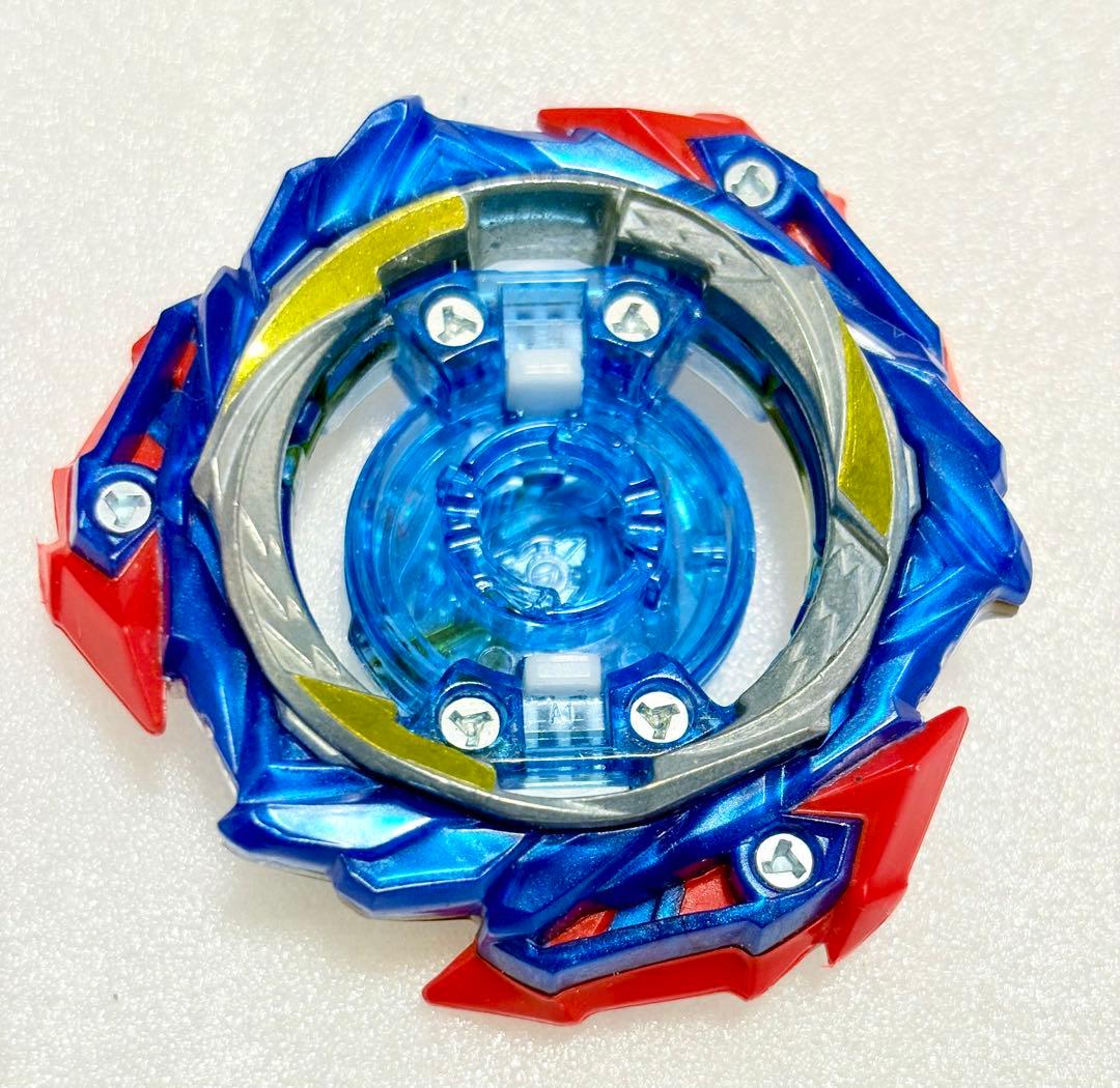 《一部美品》ベイブレードバースト 歴代ヴァルキリー まとめ売り シューター付き