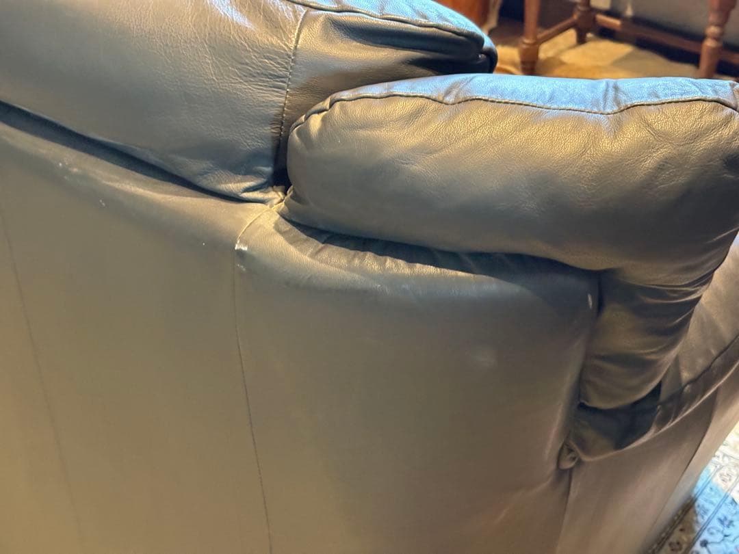 ②カウチソファ　ブラックソファ　2P　モダン　クラシック　シンプル　レザー　IG