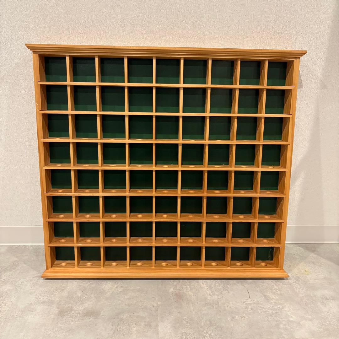 ゴルフボール　飾り棚　コレクションラック　ディスプレイラック　8×9段