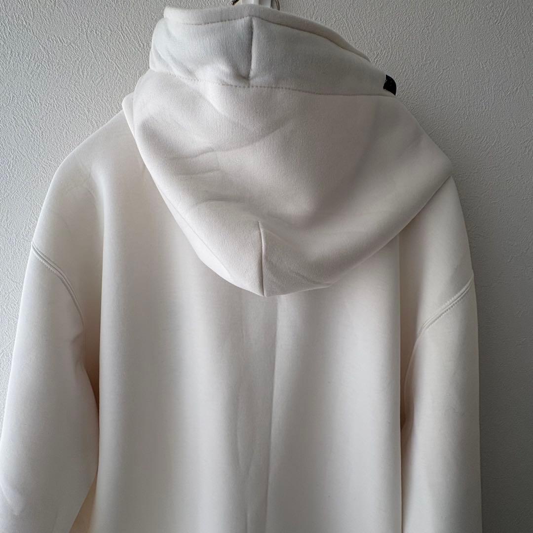 DOUBLE STANDARD CLOTHING✨ロゴ刺繍エアクッションパーカー