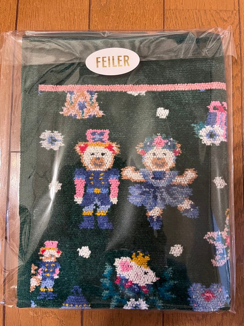 フェイラー　リーベ＆リリアザナットクラッカー　ゲストタオル