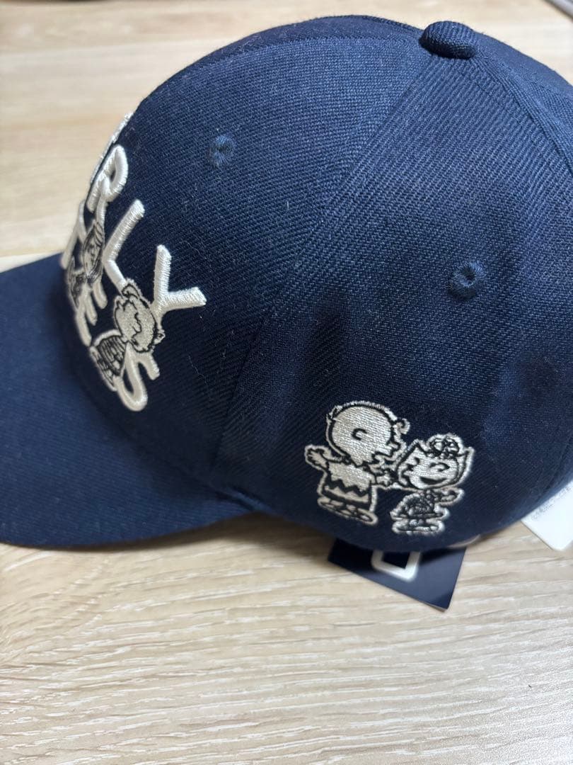 新品 PEARLY GATES スヌーピー 刺繍キャップ ネイビー PEANUS