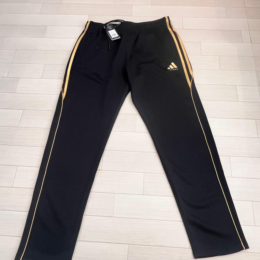 adidas ジャージ上下セット XL 黒×金 新品 COMBAT SPORTS