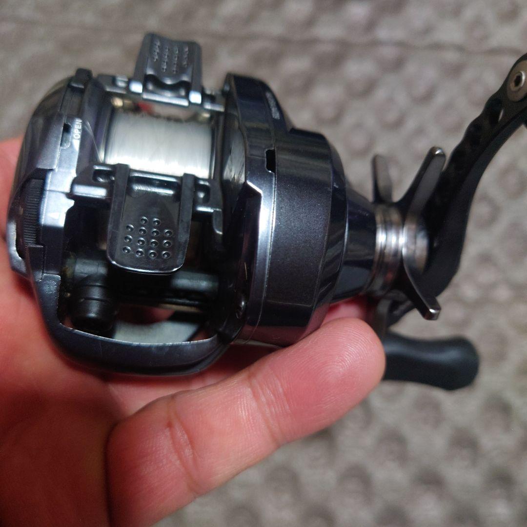 リール SHIMANO SLX DC XT70HG