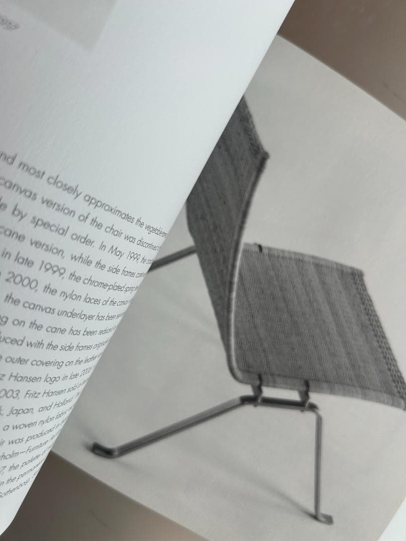 The Furniture of Poul Kjaerholm ポールケアホルム