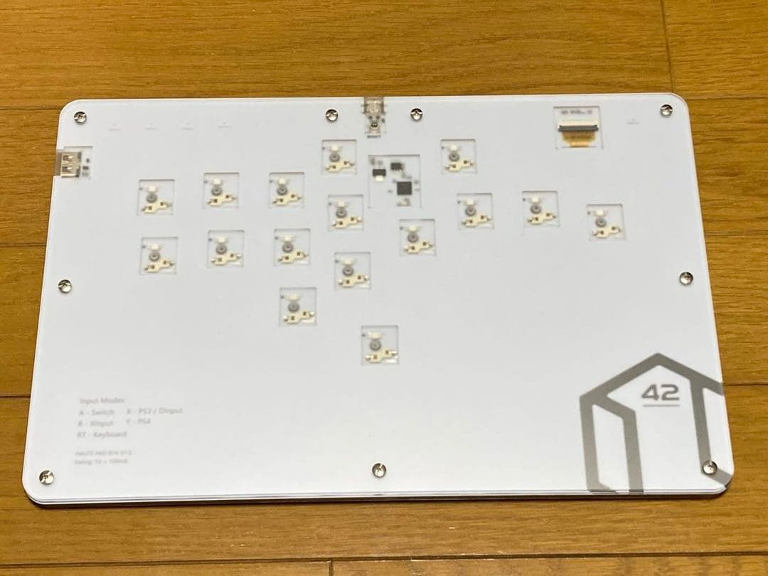 【中古美品】Haute42 r16アケコン レバーレス PC PS45 ホワイト