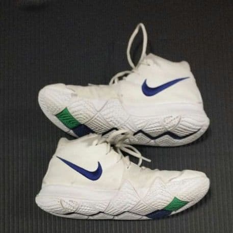 カイリー4 ２足セット バッシュ NIKE ナイキEP バスケ Kyrie