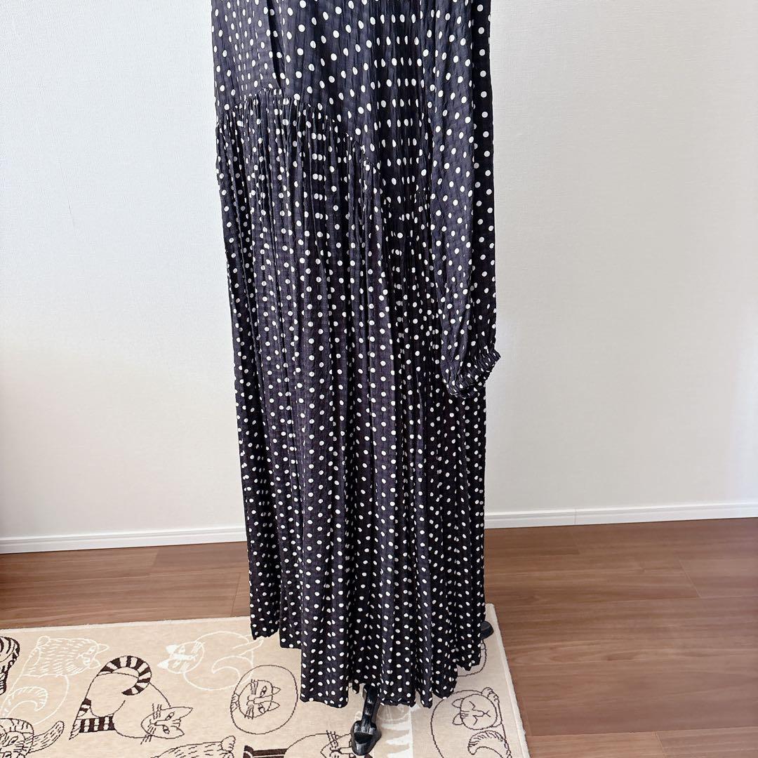 ほぼ未使用　BEARDSLEY ビアズリー ドットギャザーワンピース サイズ1