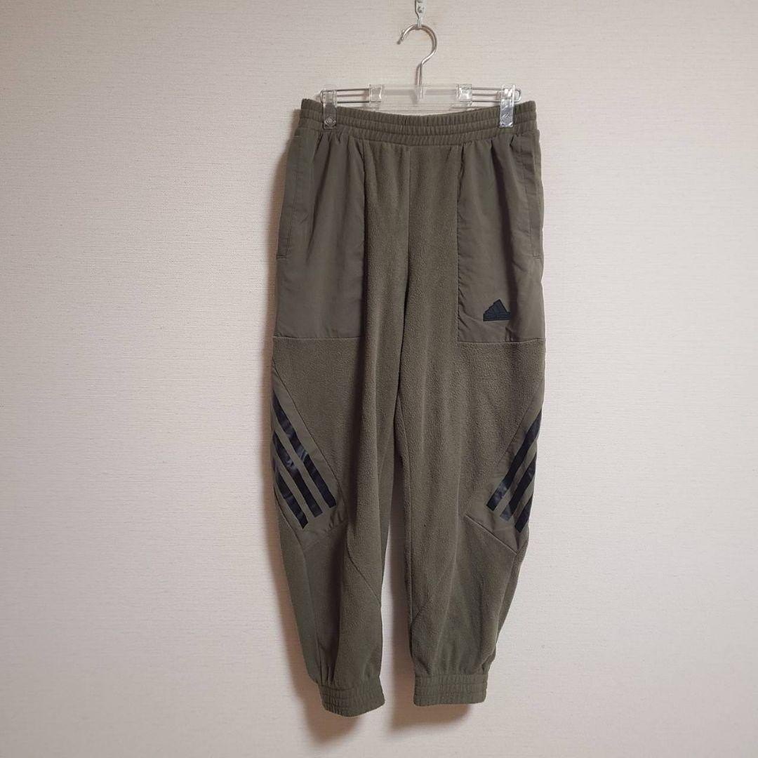 adidas フューチャーアイコン スリーストライプス フリースパーカー パンツ