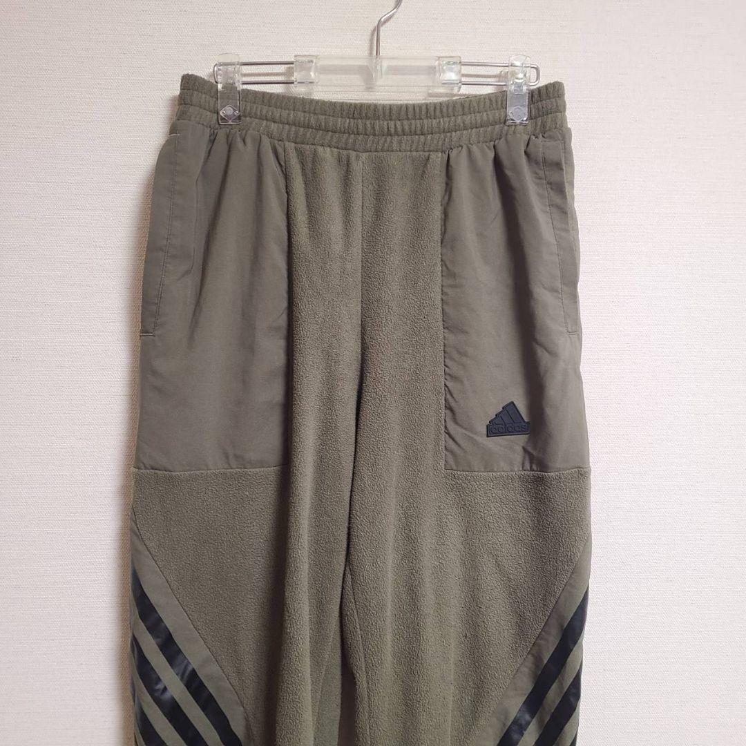 adidas フューチャーアイコン スリーストライプス フリースパーカー パンツ