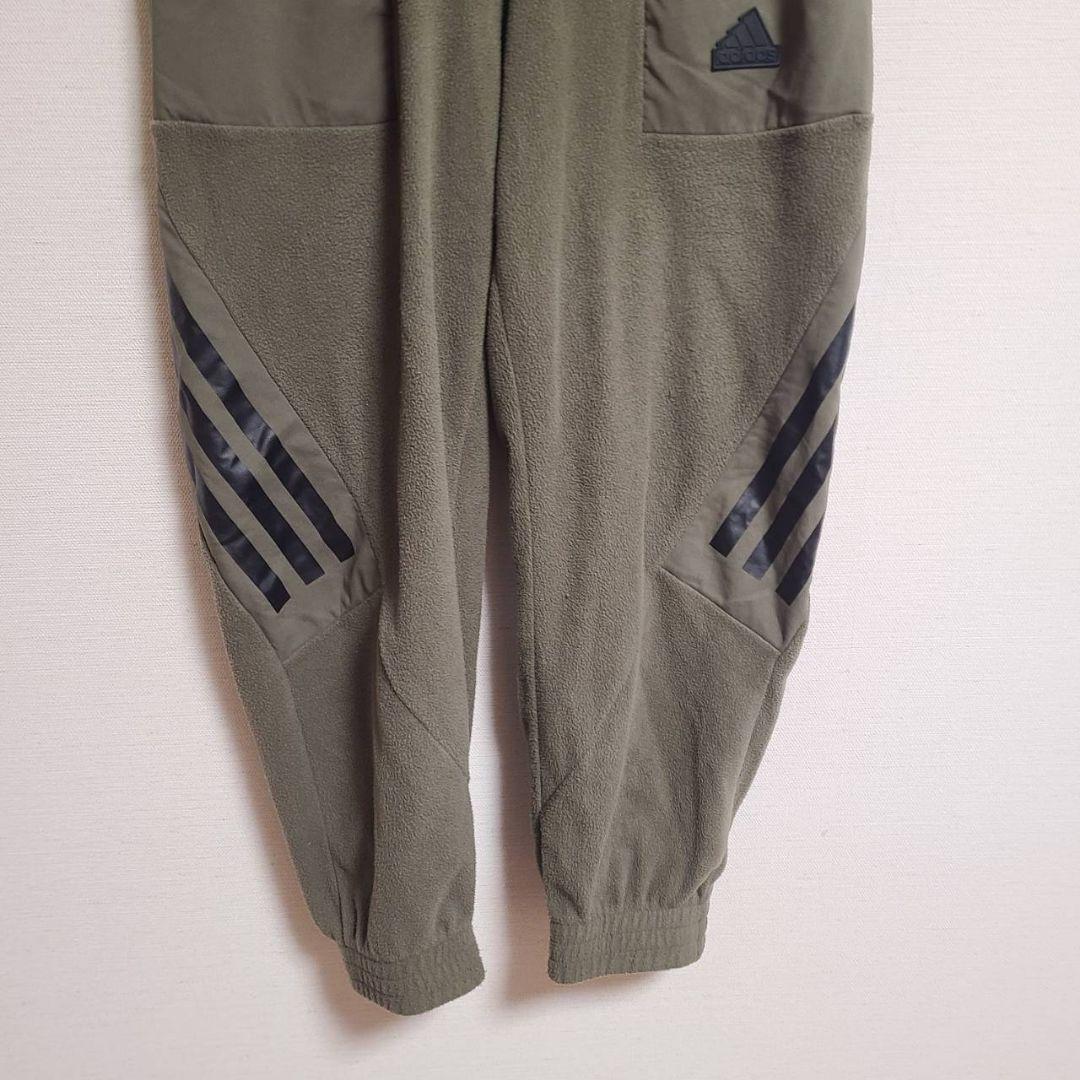 adidas フューチャーアイコン スリーストライプス フリースパーカー パンツ