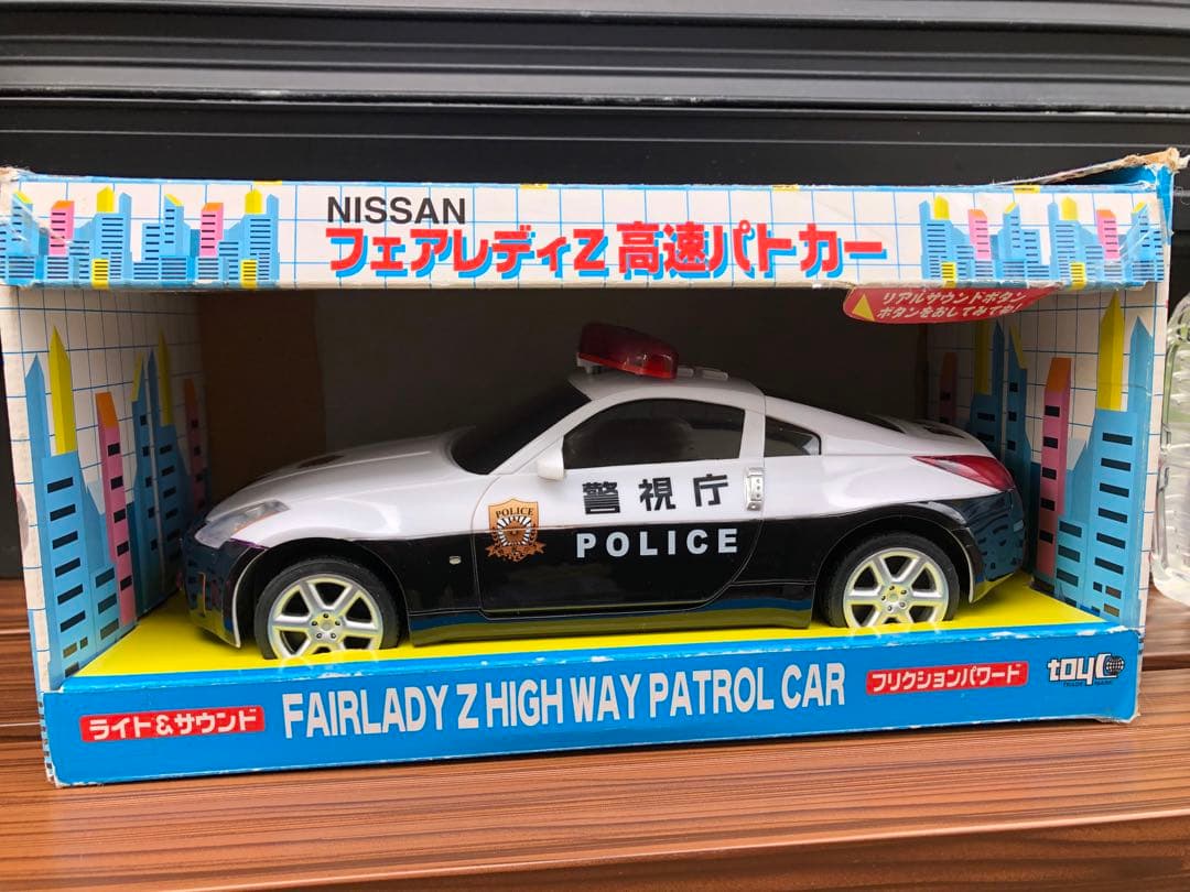 テ*ン様 希少 新品未使用トイコー フェアレディZ高速パトカー ライト&サウンド