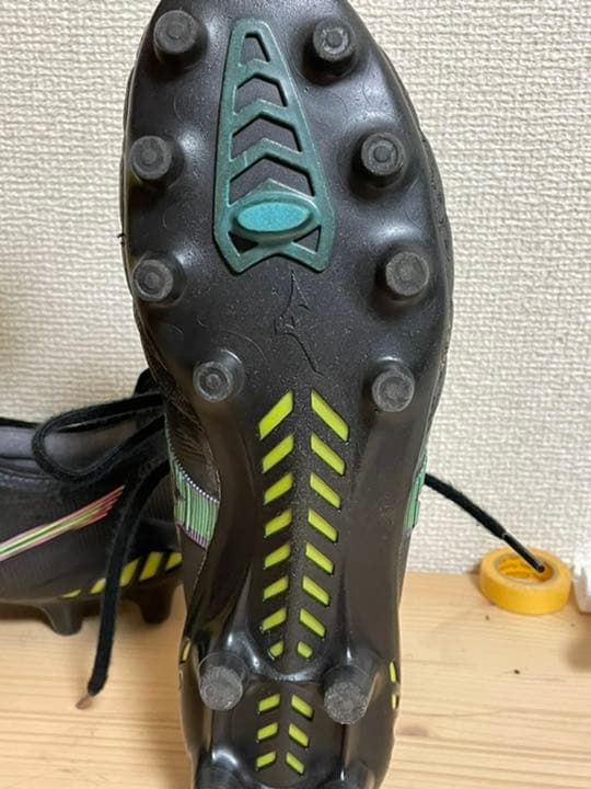 サッカースパイク ミズノモレリアneo3β
