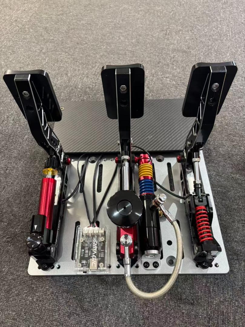 展示品Simagic P2000-100kg ペダル 正規品 外箱なし