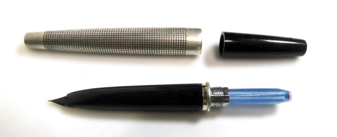 PILOT Elite　格子柄　珍しい！　銀製キャップ　 18K-WG