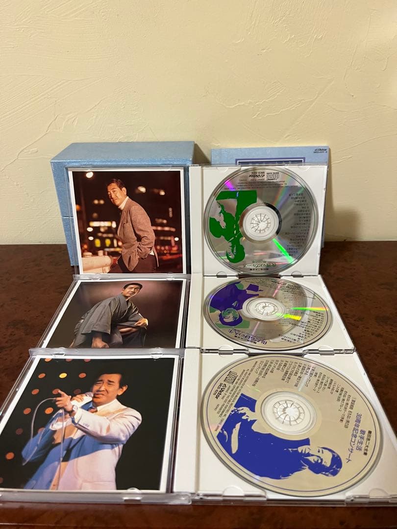 鶴田浩二 大全集 6枚組CD BOX SRCD-8211〜8216 邦楽　CD