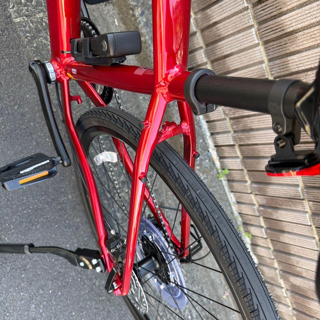 新品同様TREK FX3 GEN4 Mサイズ トレック クリムゾン クロスバイク