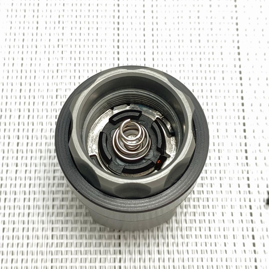 SUREFIRE XM07 テールキャップ スイッチアセンブリー